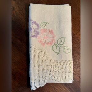 Vintage Embroidered Floral Cream Linen Tea Towel with Crochet Edge